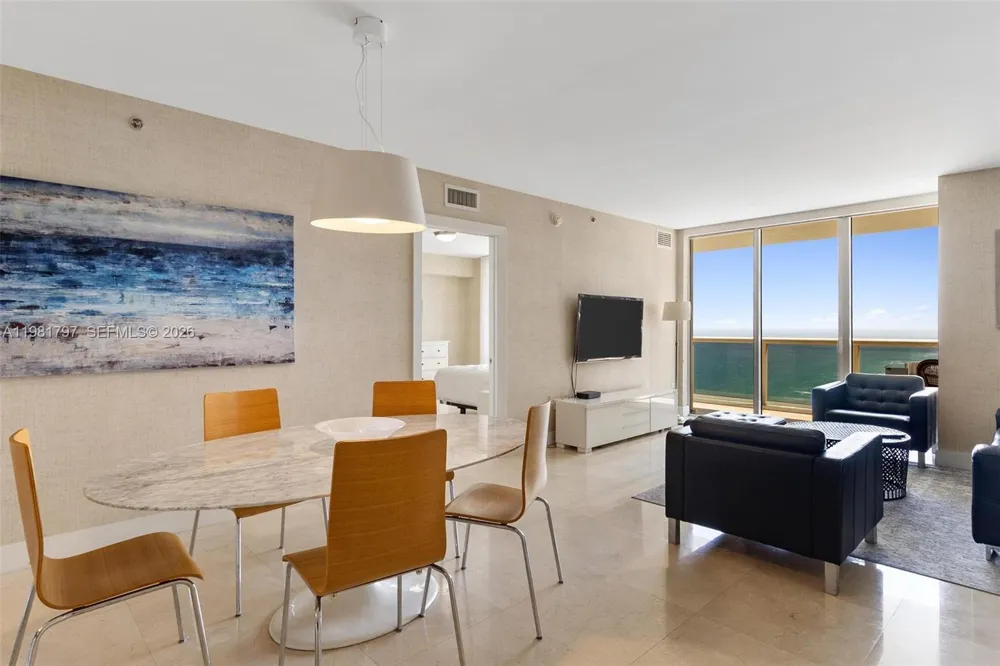 1830 S Ocean Dr #2904 Hallandale Beach, FL 33009