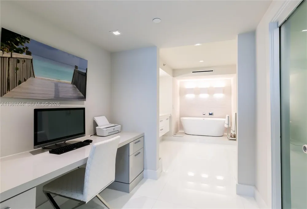 1830 S Ocean Dr #2903 Hallandale Beach, FL 33009