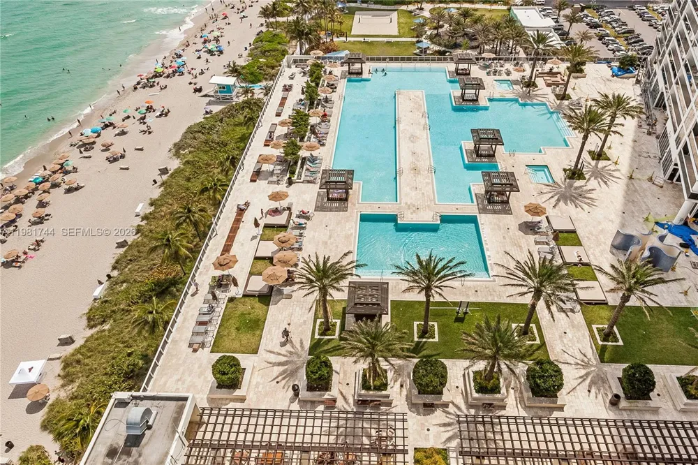 1830 S Ocean Dr #2903 Hallandale Beach, FL 33009