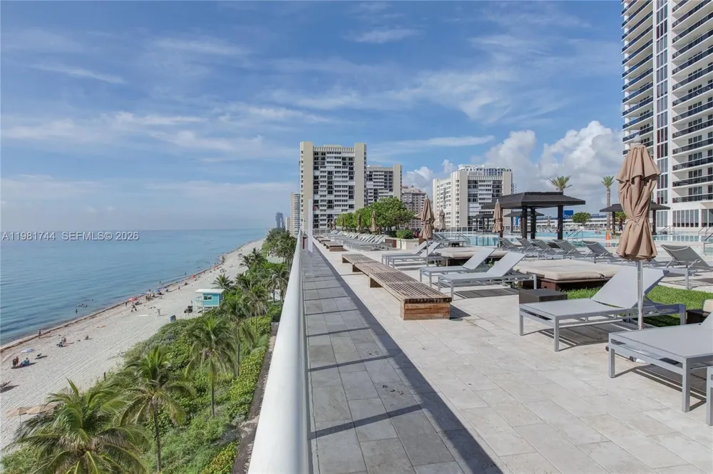 1830 S Ocean Dr #2903 Hallandale Beach, FL 33009