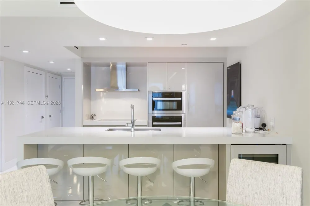1830 S Ocean Dr #2903 Hallandale Beach, FL 33009