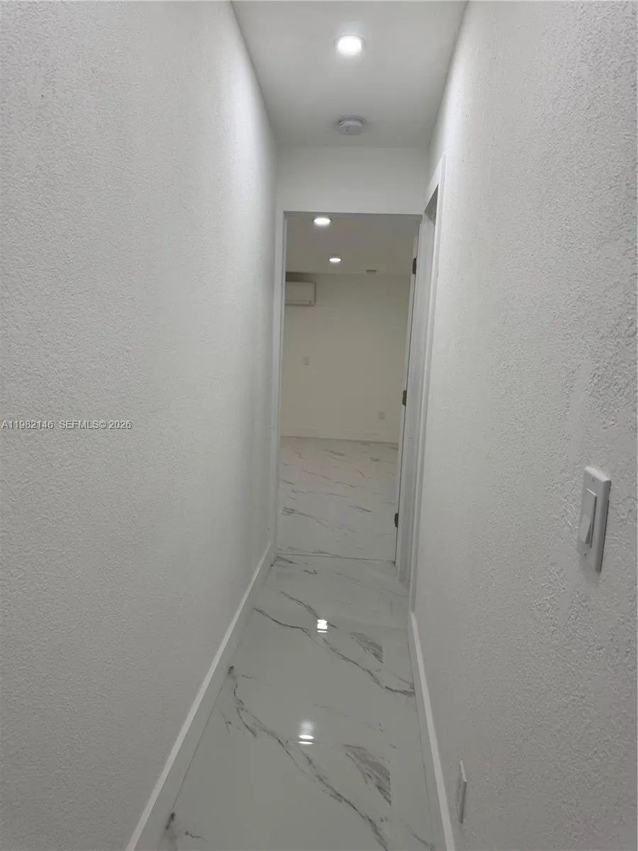 20819 NW 41st Ave Rd Miami Gardens, FL 33055
