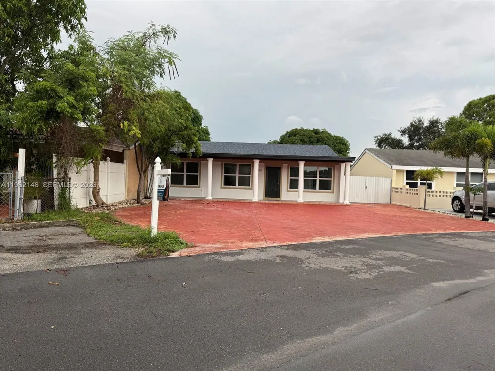 20819 NW 41st Ave Rd Miami Gardens, FL 33055