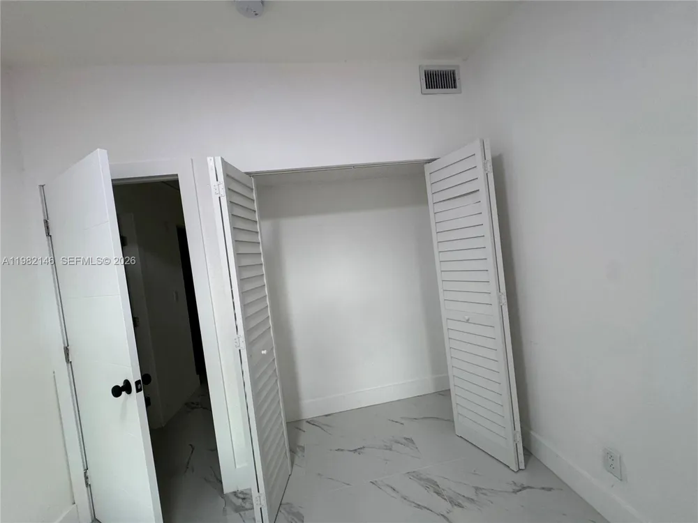 20819 NW 41st Ave Rd Miami Gardens, FL 33055