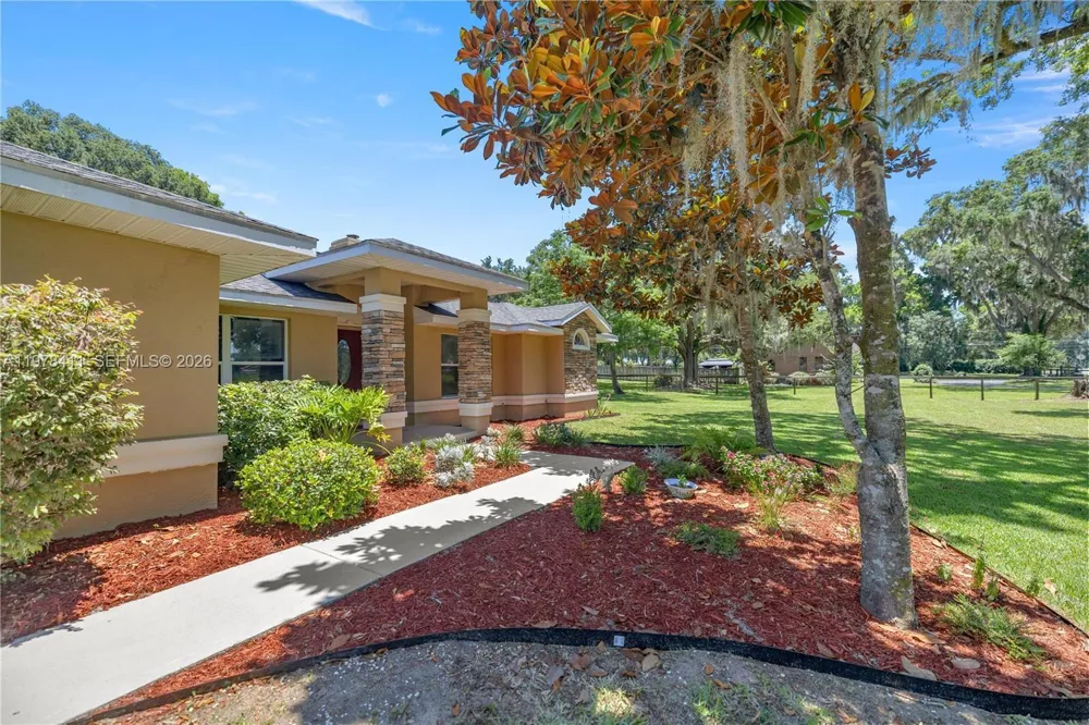 1699 SW 80 ocala, FL 34476