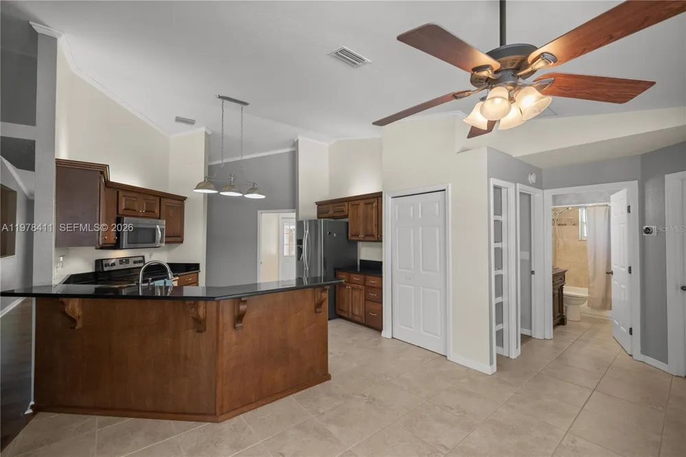 1699 SW 80 ocala, FL 34476