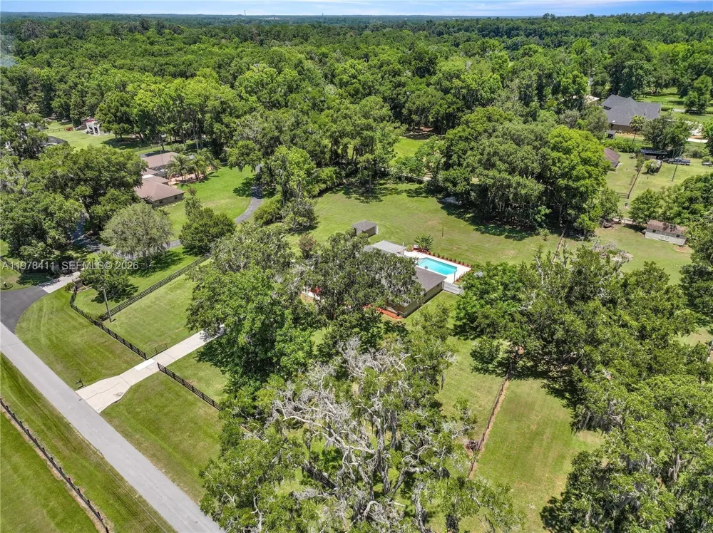 1699 SW 80 ocala, FL 34476