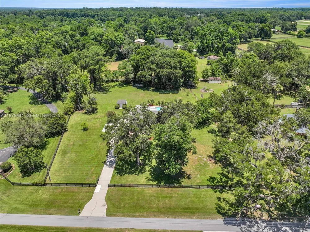 1699 SW 80 ocala, FL 34476