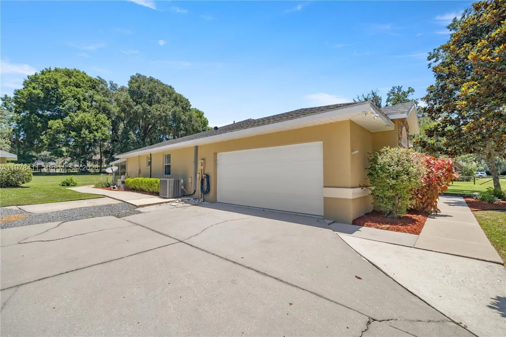 1699 SW 80 ocala, FL 34476