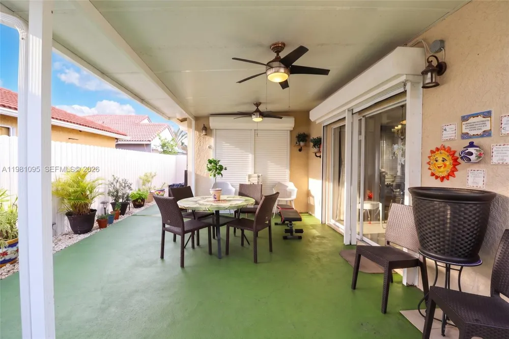 8070 SW 157th Pl Miami, FL 33193