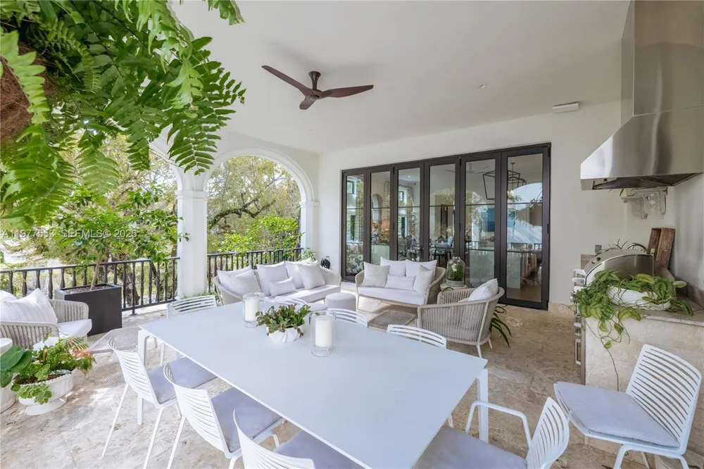 743 Almeria Ave Coral Gables, FL 33134