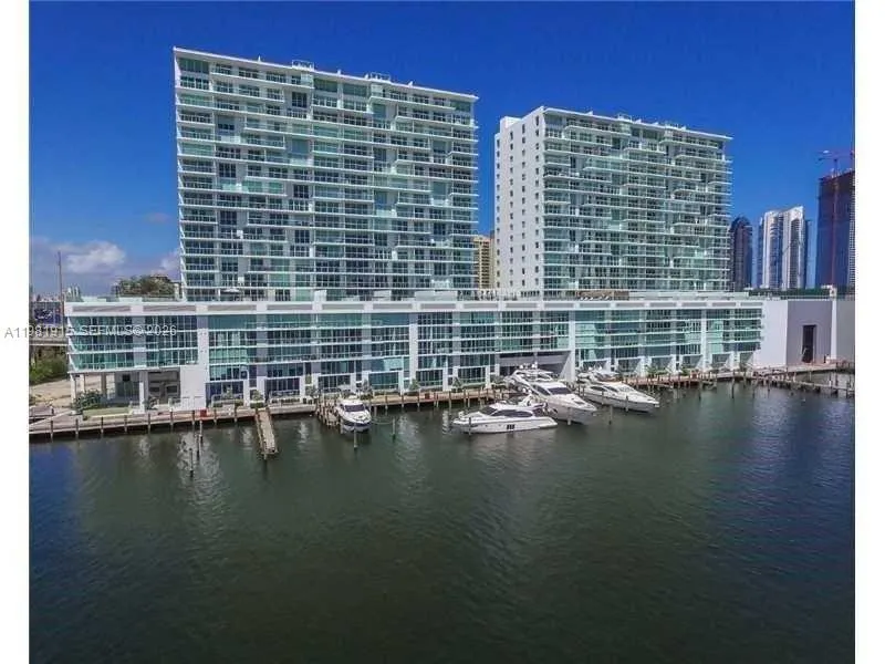400 Sunny Isles Blvd #1701 Sunny Isles Beach, FL 33160