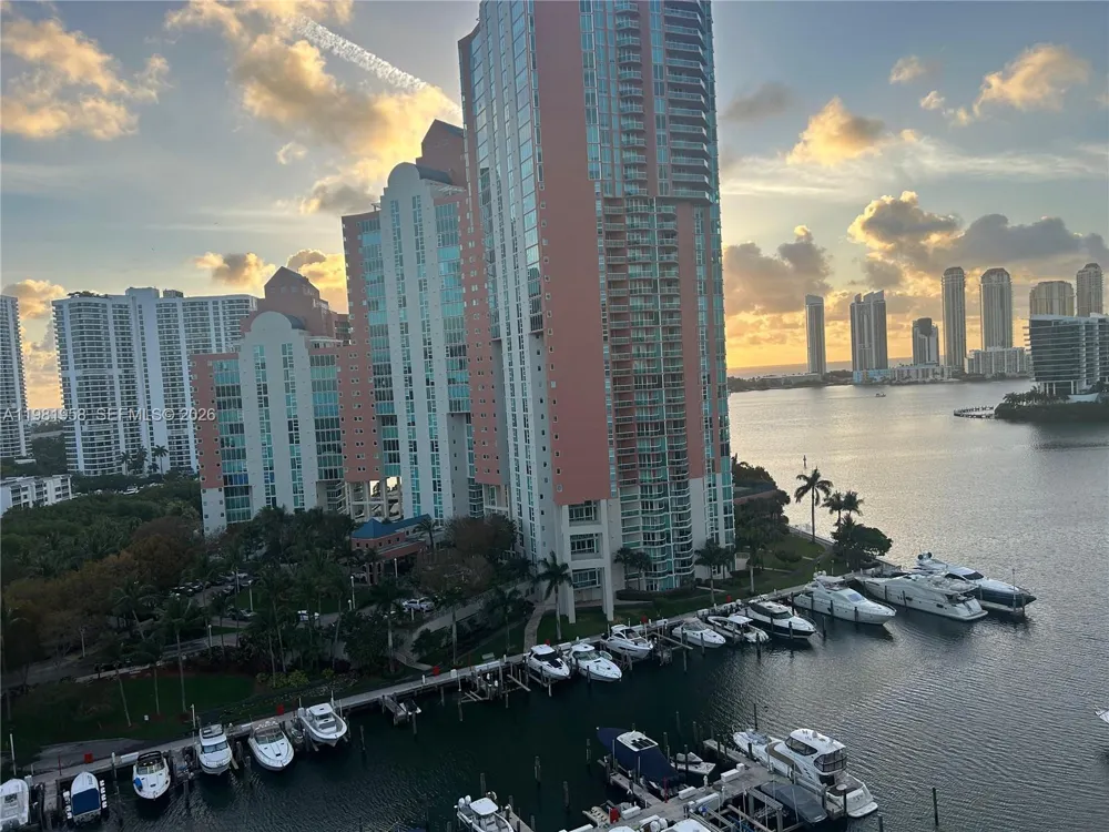 3340 NE 190th St #1407 Aventura, FL 33180