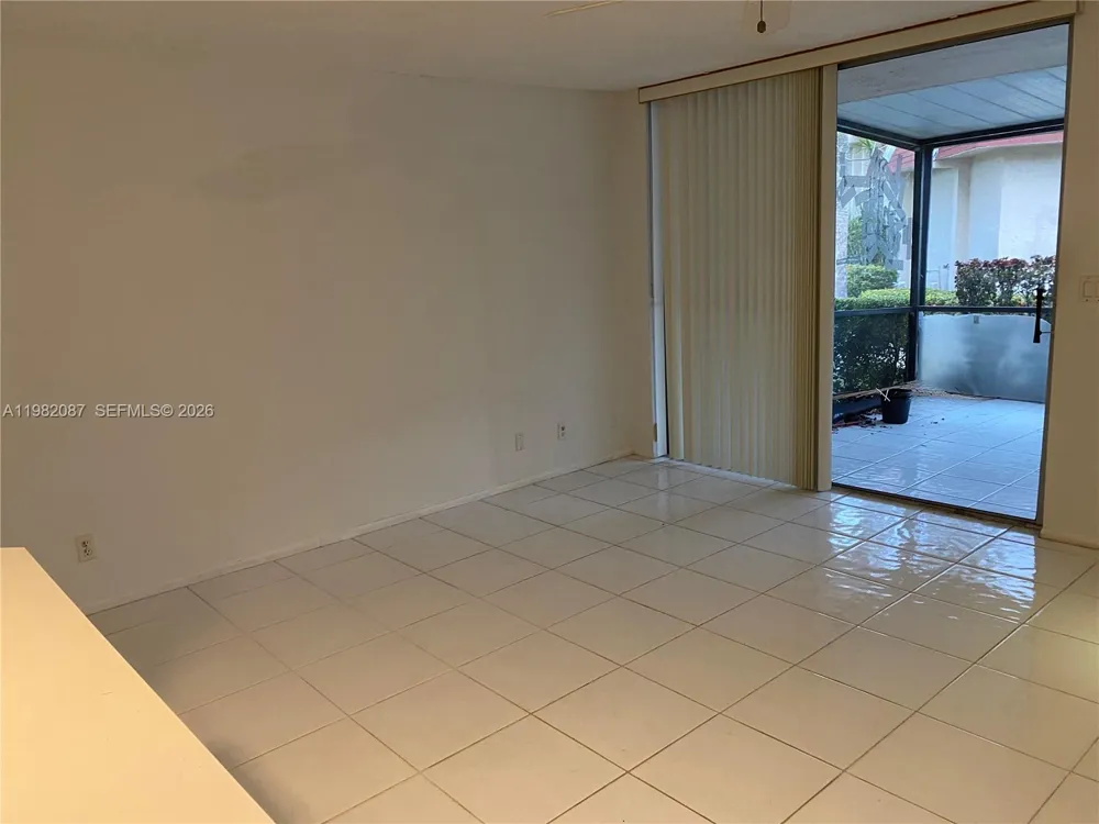 1951 Atlantic Shores Blvd #20 Hallandale Beach, FL 33009