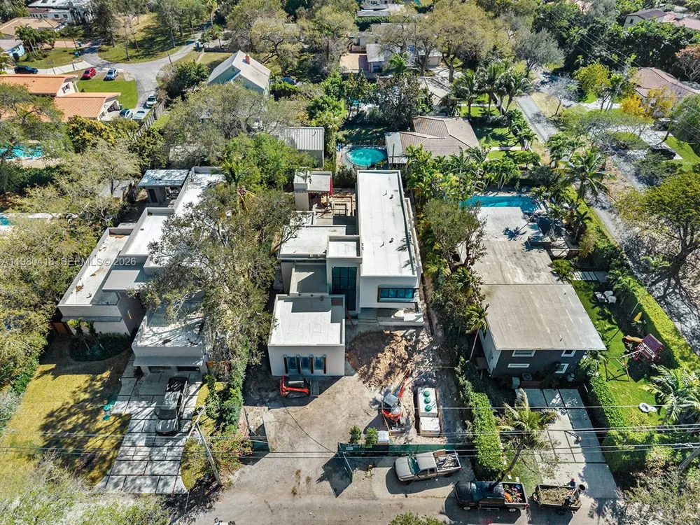 820 NE 111th St Biscayne Park, FL 33161