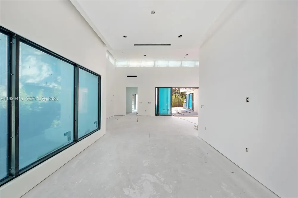 820 NE 111th St Biscayne Park, FL 33161