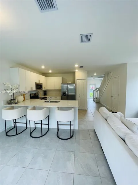 5000 SW 37th St