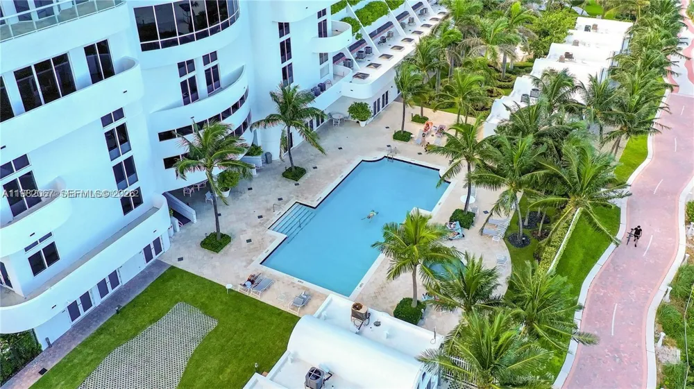 6365 Collins Ave #3802 Miami Beach, FL 33141