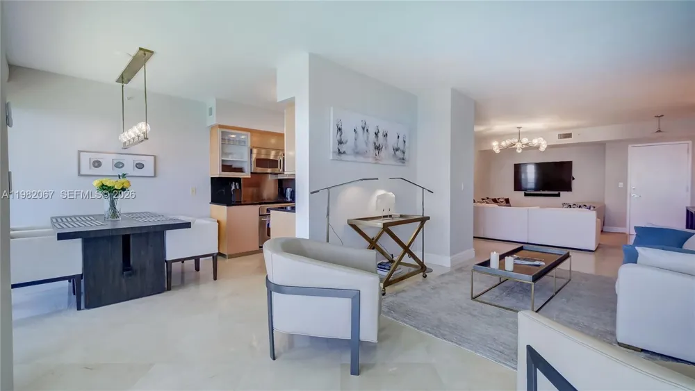 6365 Collins Ave #3802 Miami Beach, FL 33141