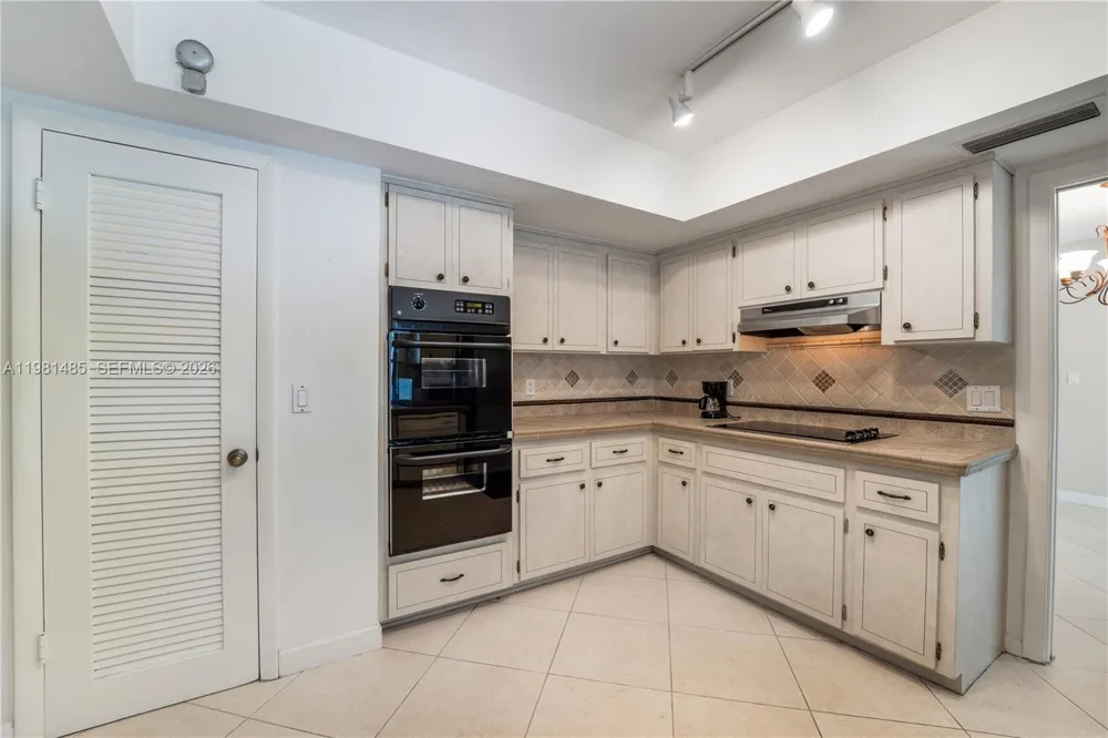 7970 SW 146th St Palmetto Bay, FL 33158