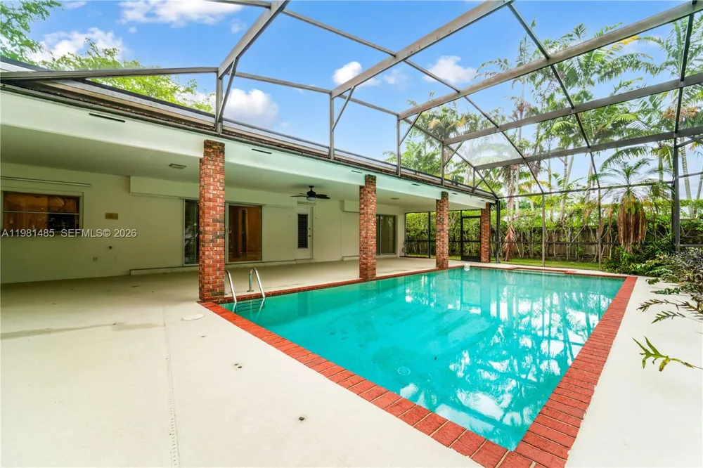 7970 SW 146th St Palmetto Bay, FL 33158