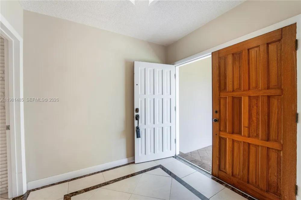 7970 SW 146th St Palmetto Bay, FL 33158