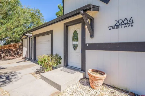 2984 Walnut Avenue