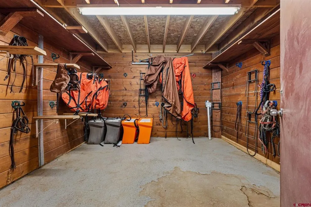 1729 CR 250 Durango, CO 81301