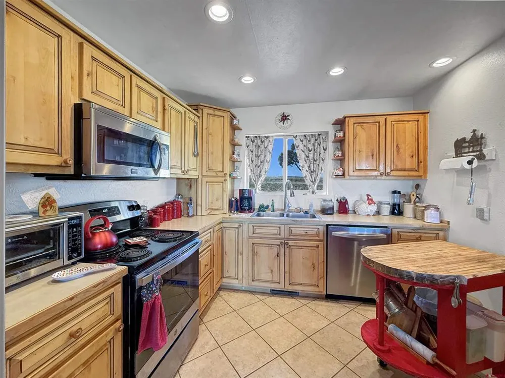 1174 3375 ROAD Crawford, CO 81415