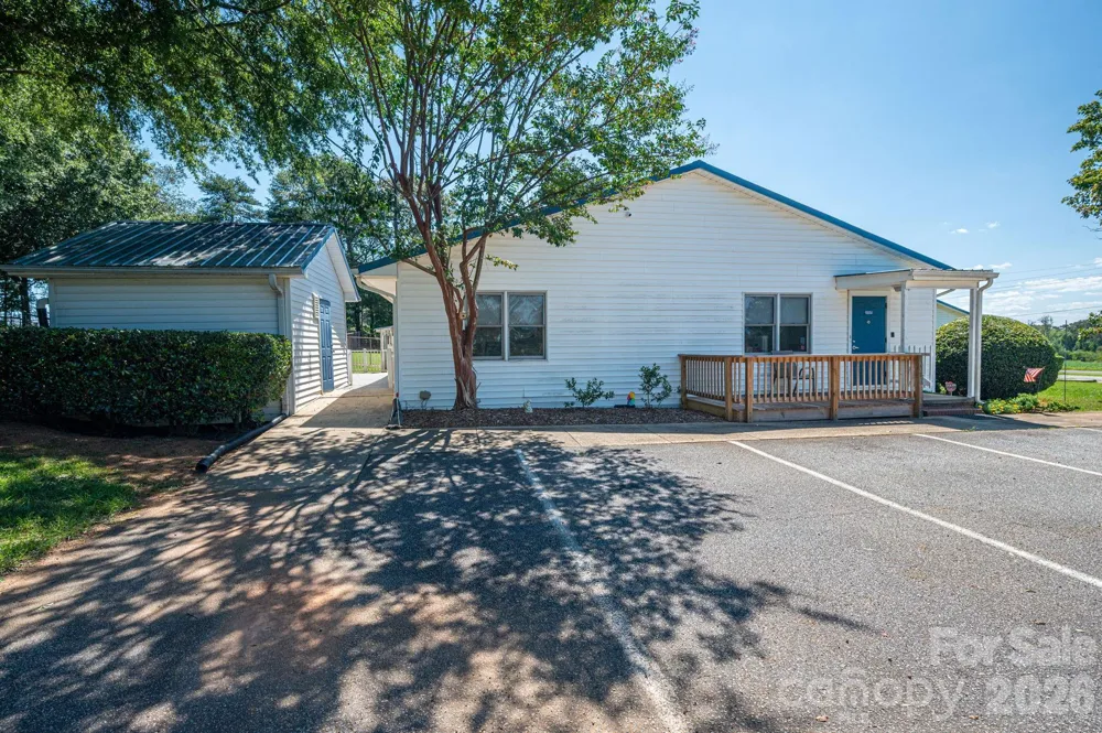 2482 June Bug Road Vale, NC 28168