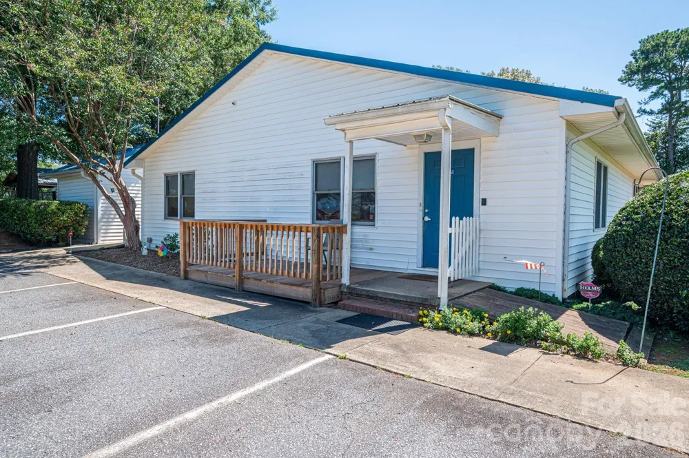 2482 June Bug Road Vale, NC 28168