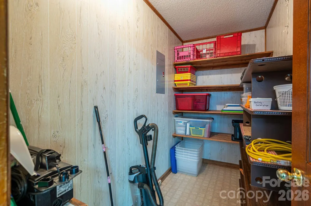 2482 June Bug Road Vale, NC 28168