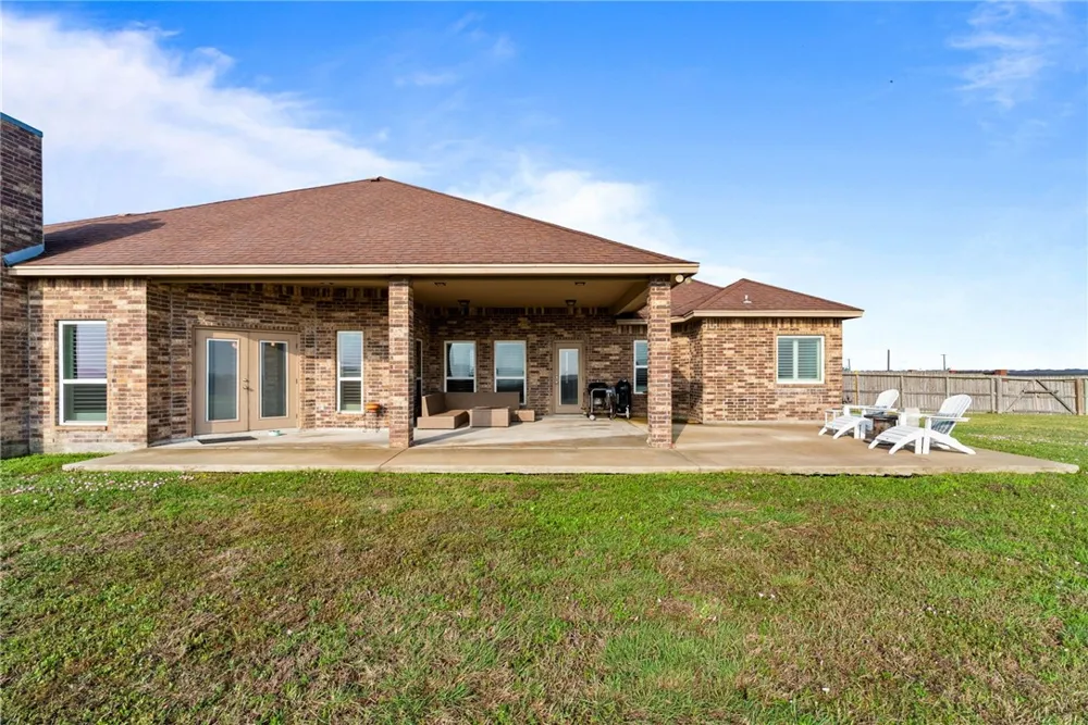 2446 Salevan Drive Corpus Christi, TX 78415