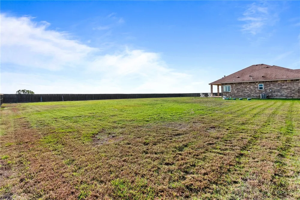 2446 Salevan Drive Corpus Christi, TX 78415