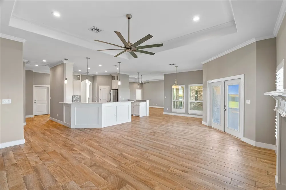 2446 Salevan Drive Corpus Christi, TX 78415