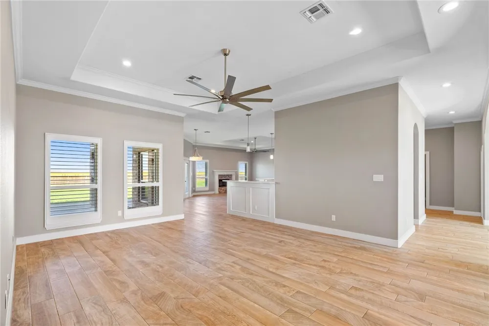 2446 Salevan Drive Corpus Christi, TX 78415