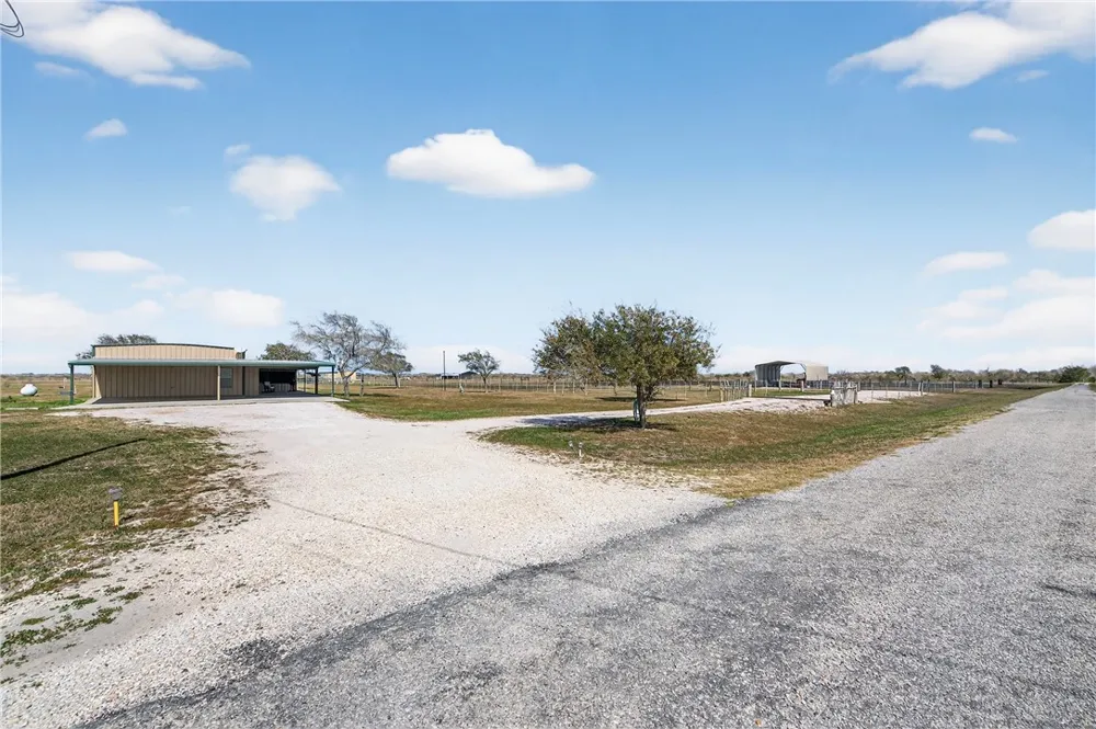 125 Rooke Road Woodsboro, TX 78393
