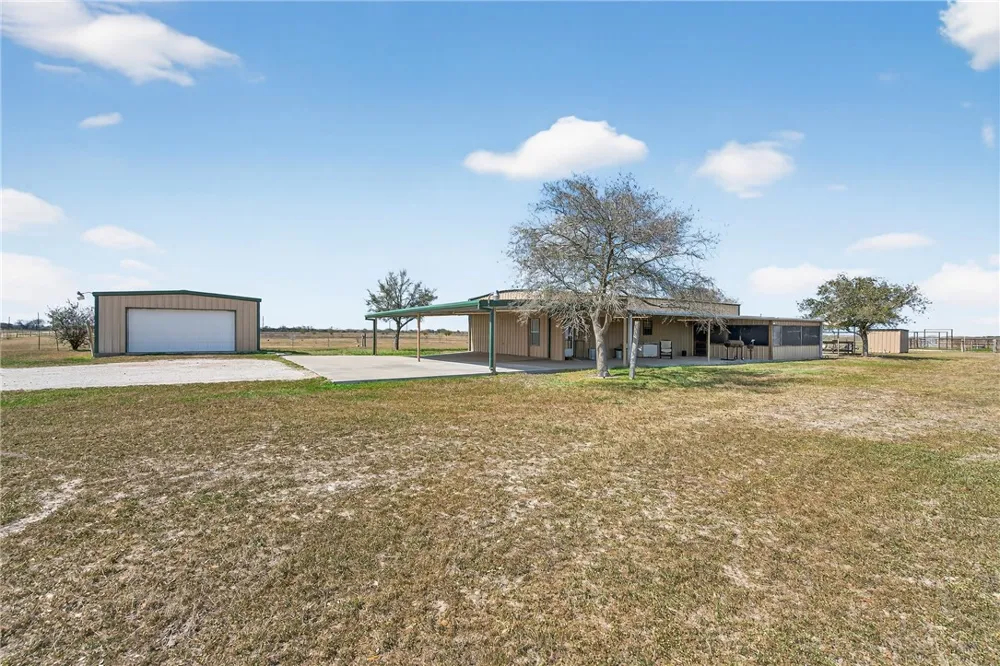 125 Rooke Road Woodsboro, TX 78393