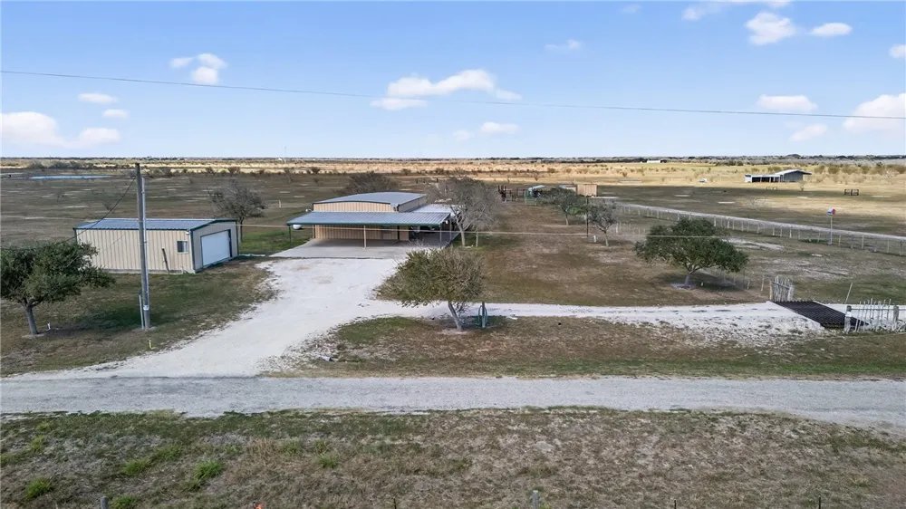 125 Rooke Road Woodsboro, TX 78393