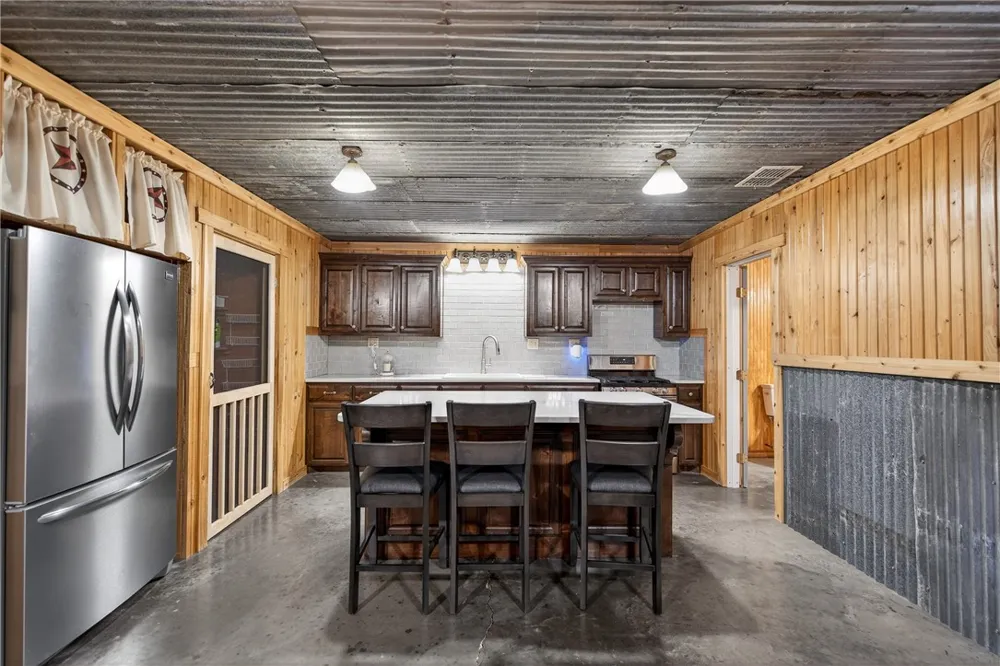 125 Rooke Road Woodsboro, TX 78393