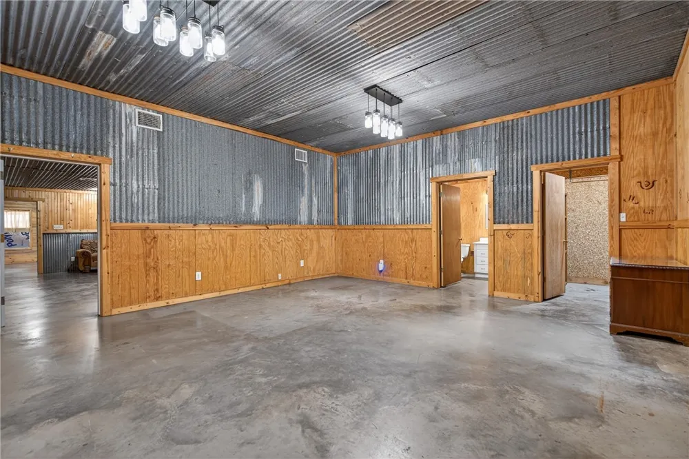 125 Rooke Road Woodsboro, TX 78393