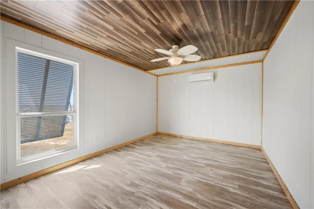 314 Cape Velero Drive Rockport, TX 78382