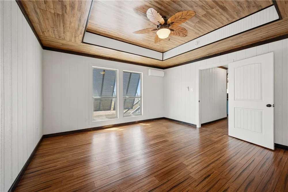 314 Cape Velero Drive Rockport, TX 78382