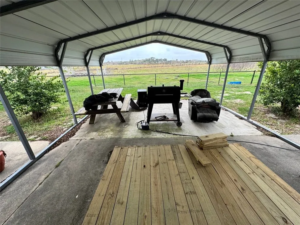 350 Quail Meadow Seadrift, TX 77983