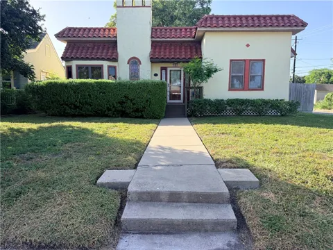 402 Clifford Street