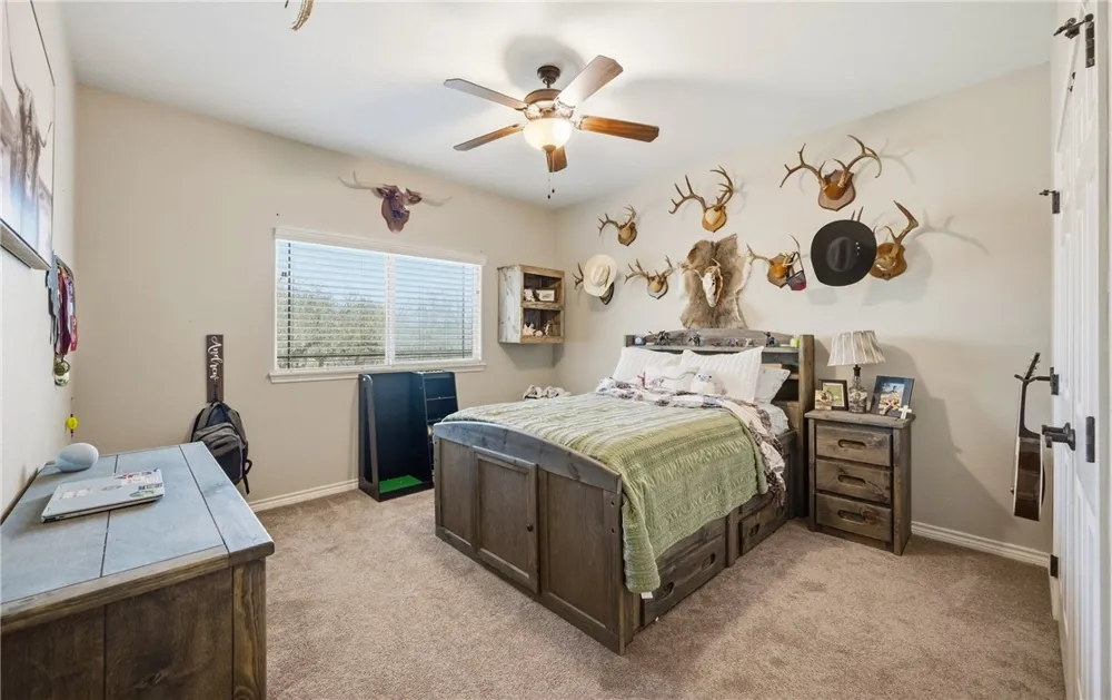 9667 CR 628 Sinton, TX 78387