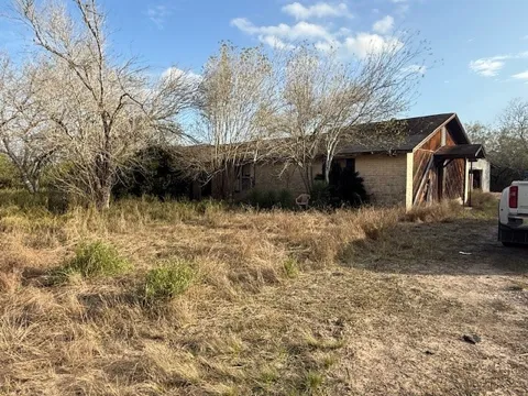 314 CR 211 CIRCLE W