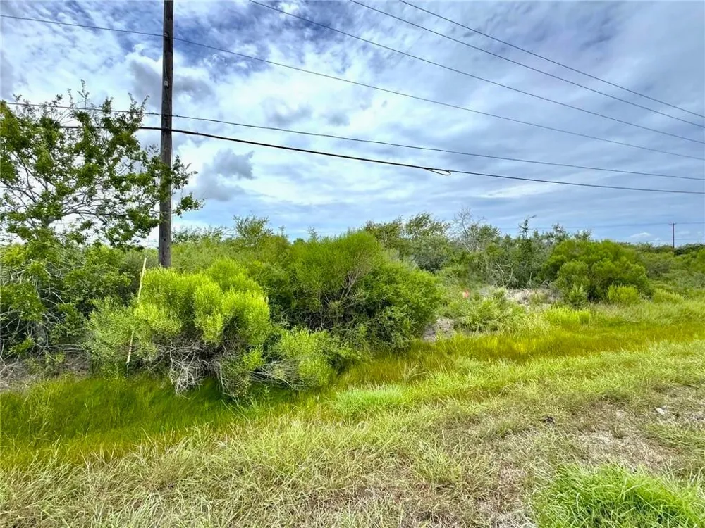 2803 Tx-361 Ingleside, TX 78362