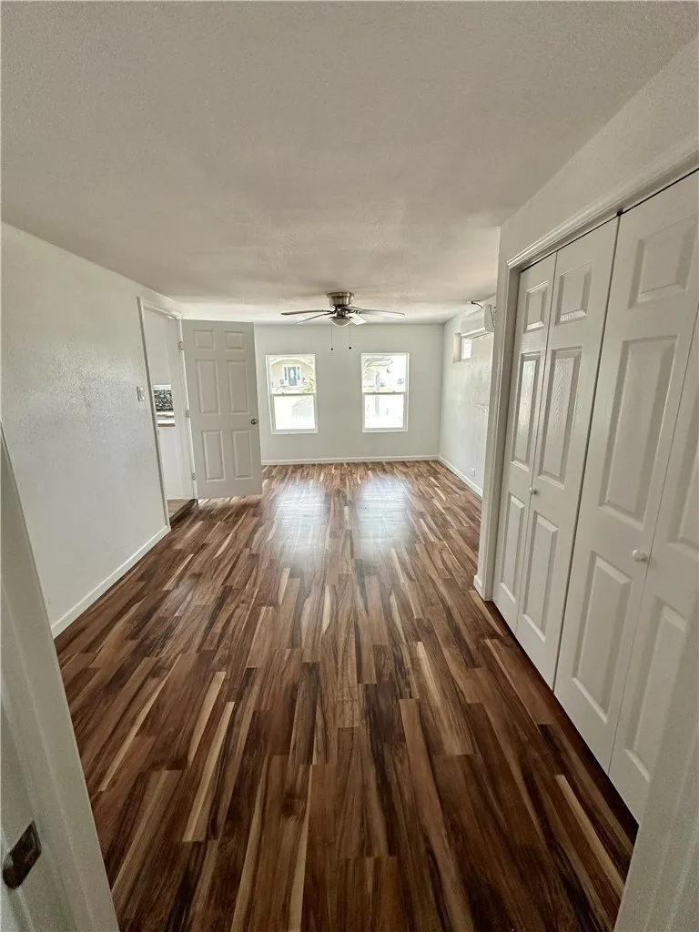 323 Copano Bayside, TX 78340