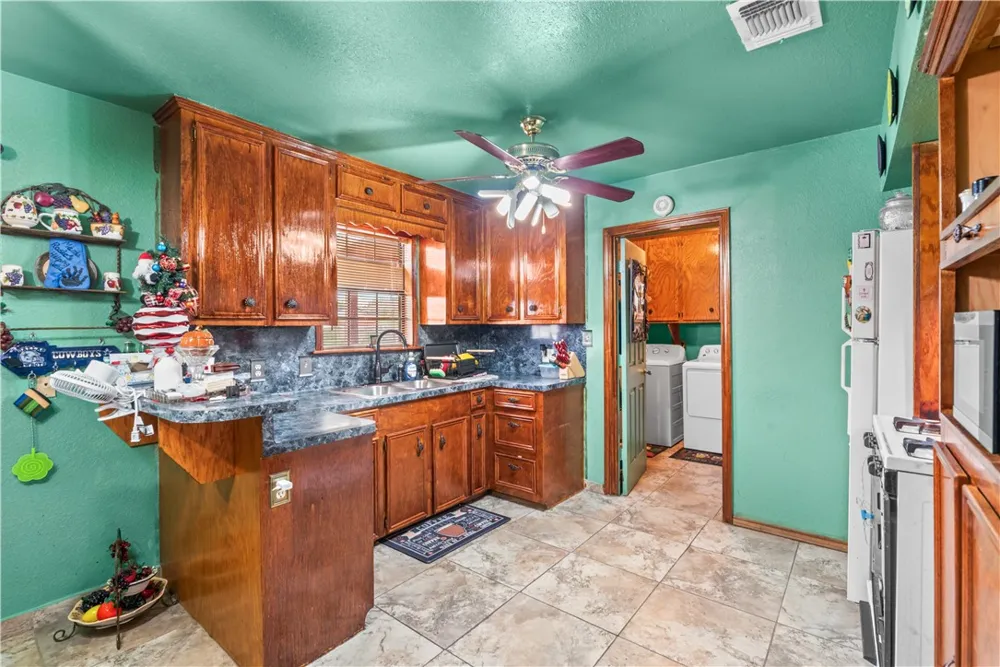 Address Not Shown Robstown, TX 78380
